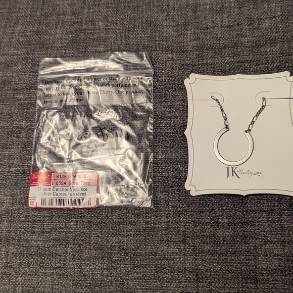 JK by Thirty One Jewelry Lot 5 items. - Picture 3 of 5